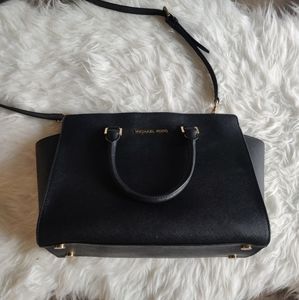 Michael Kors Selma (Large)